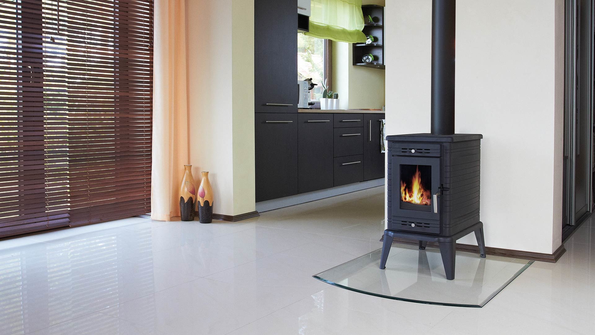 KRATKI KOZA K10 černá litinová krbová kamna