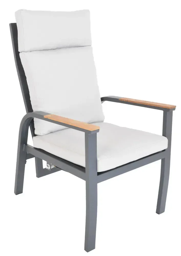 ANNECY JÍDELNÍ HLINÍKOVÁ SOUPRAVA