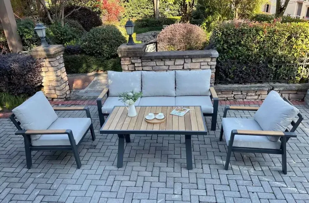 ROTTERDAM JÍDELNÍ HLINÍKOVÁ SOUPRAVA