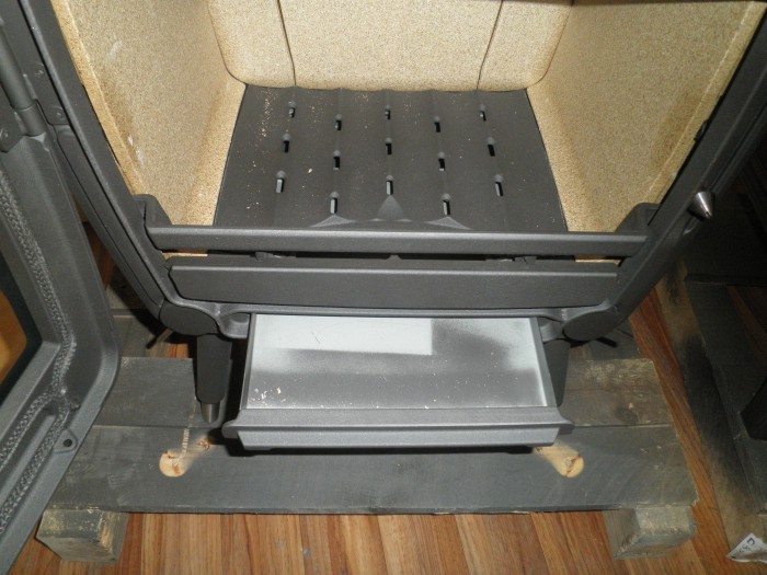 DOVRE VINTAGE 35 krbová kamna černá