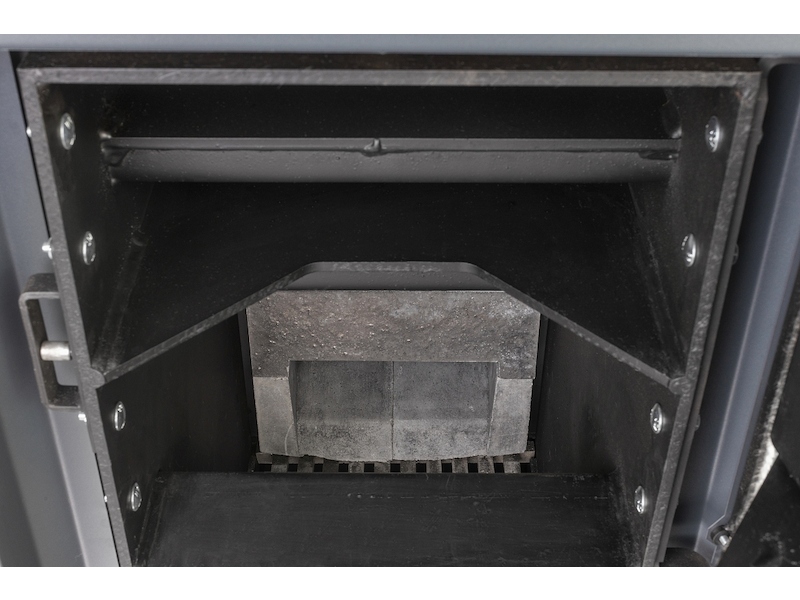 Kotel na tuhá paliva VIAFLAMES W22 ECO 30