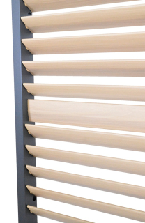 PANEL ZASTÍNĚNÍ WOOD, SKLÁPĚCÍ LAMELY, HORIZONTÁLNÍ 1 m pro bioklimatickou pergolu